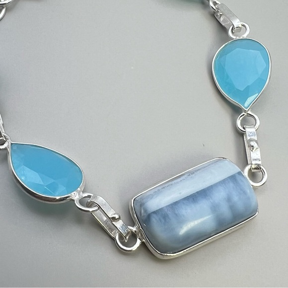 New Blue Owyhee Opal w Chalcedony Stone Sterling Silver Overlay Toggle Bracelet - Picture 2 of 7